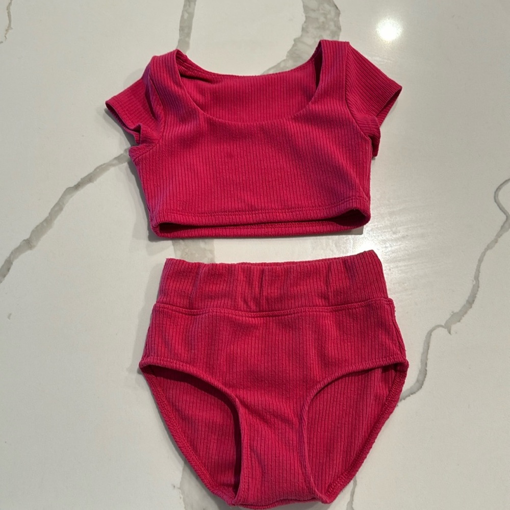 Raspberry ribbed Tiger Friday set
